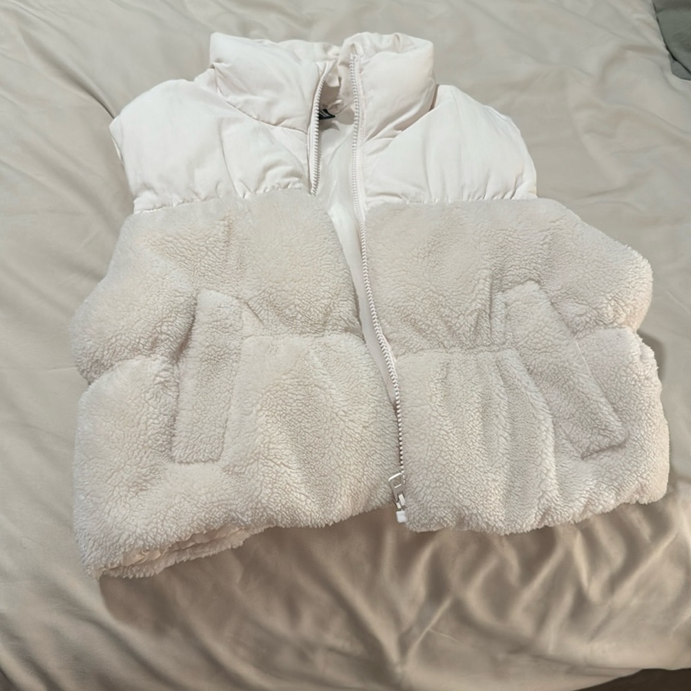 Sherpa puffer vest